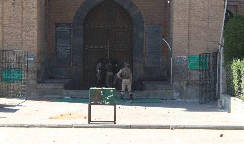 Shutdown in old city as JRL says ‘ruling regime wants to target the centrality of Kashmir’s spiritual centre’ Shutdown in old city as JRL says ‘ruling regime wants to target the centrality of Kashmir’s spiritual centre’