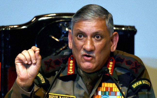 Army chief reviews security in Kashmir, meets governor