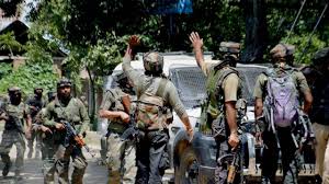 Bloody Sunday in Shopian: Hizb Commander, Assistant professor among 10 killed
