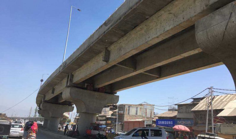 “No work on Rambagh-Jehangir chowk flyover till government clears our payment”