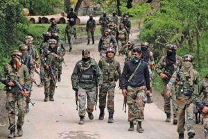 Militants attack army patrolling party in Handwara