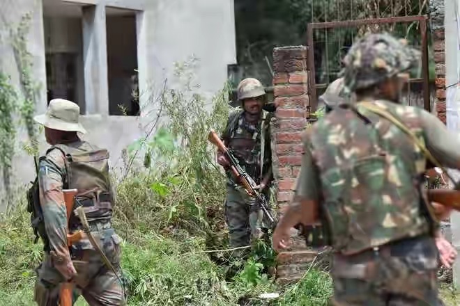 Commanding Officer among six injured in ongoing Bandipora operation Commanding Officer among six injured in ongoing Bandipora operation