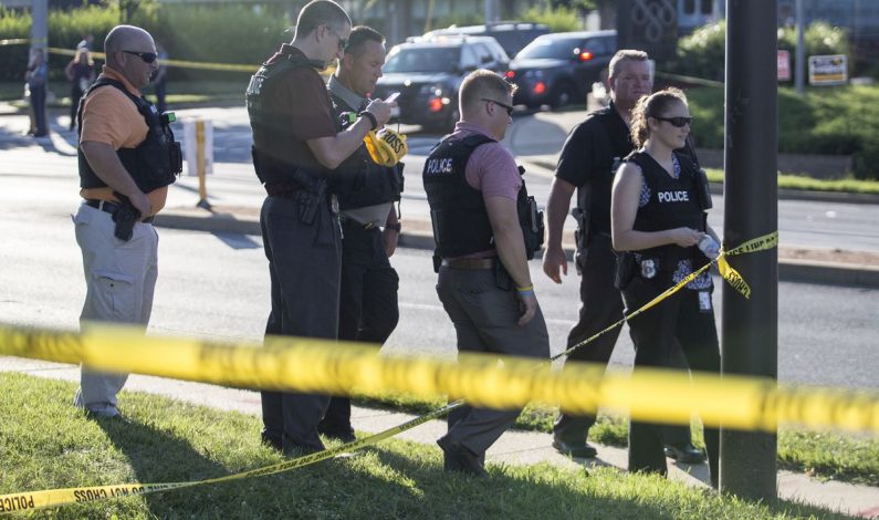 Gunman kills four journalists after  barging into newspaper office in Maryland