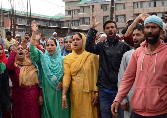 Protests in LD hospital after death of newborn Protests in LD hospital after death of newborn