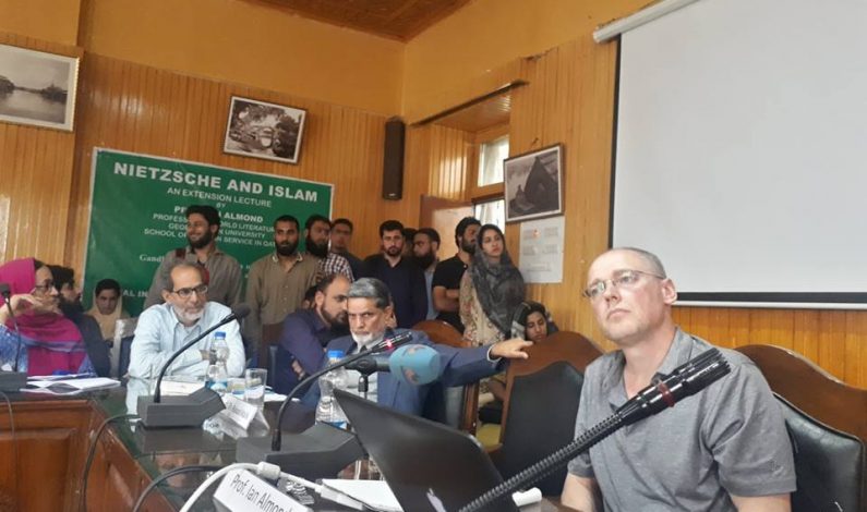 Kashmir an ‘unrecognized Gaza’, has abundant sympathy for Pakistan: Prof Ian Almond Kashmir an ‘unrecognized Gaza’, has abundant sympathy for Pakistan: Prof Ian Almond