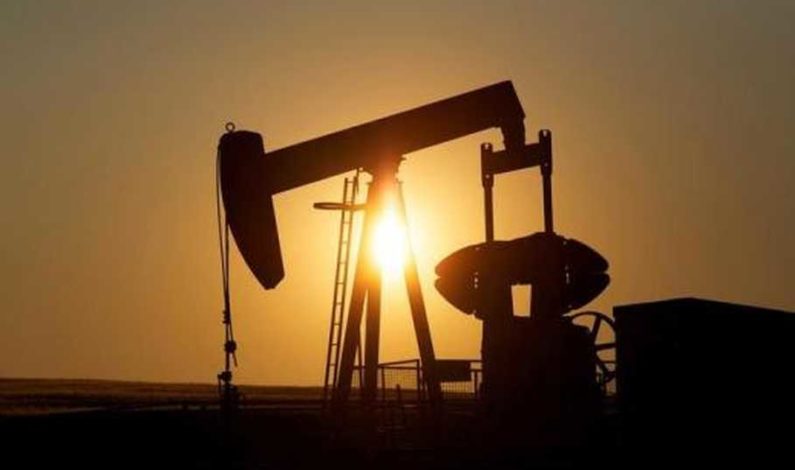 Oil prices steady on falling US crude stocks, Iran sanctions