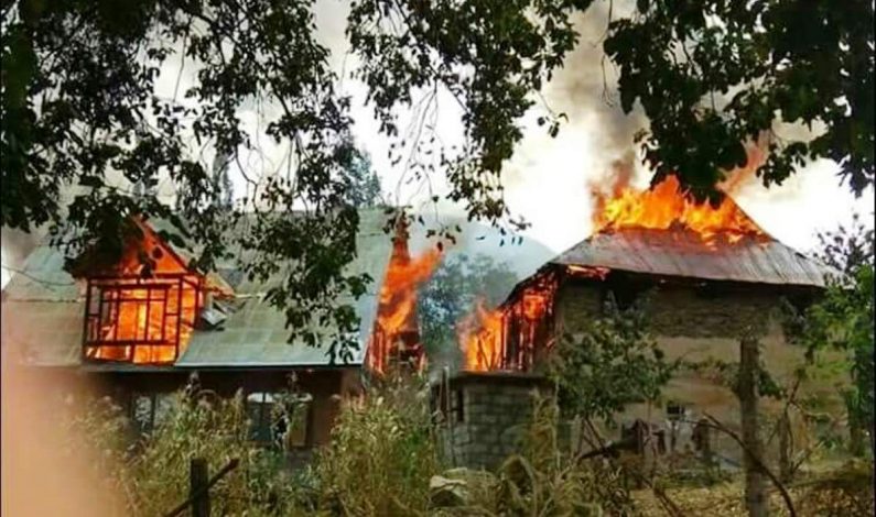 Early morning blaze guts residential houses, cowshed in Kangan