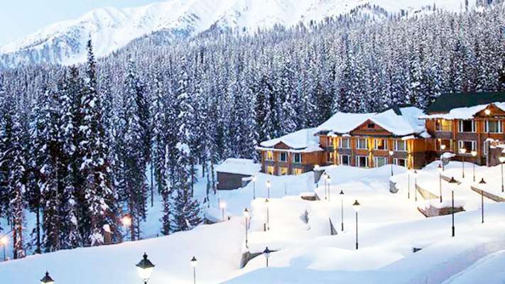 Govt of India hands over incomplete Gulmarg Ashok Hotel to JK govt