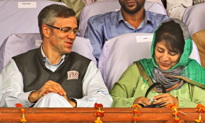 Omar, Mehbooba congratulate Mamta Banerjee over Bengal poll lead