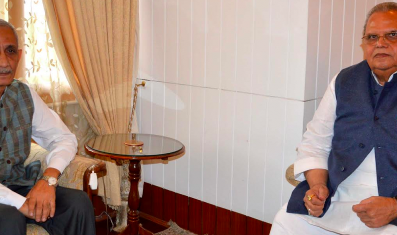 Governor remembers Sheikh Abdullah, meets interlocutor Sharma