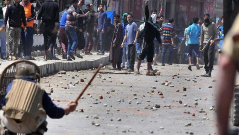 Supporters of ‘Stone Pelting mechanism’ found in every political party of Jammu & Kashmir: Pandit Organisation