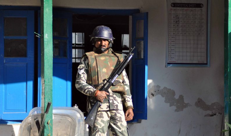 Kashmir municipal polls: Stone pelting clashes in Srinagar outskirts