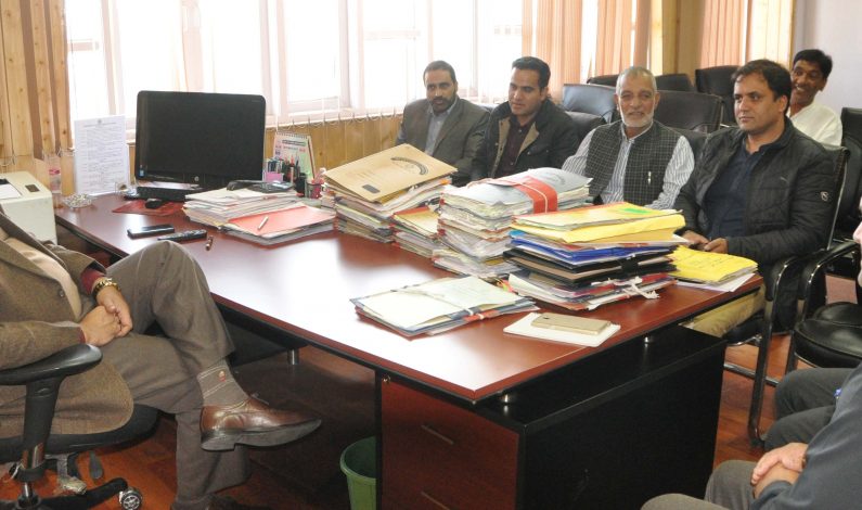 Kashmir Press Club office bearers call on Principal Secy Finance Kashmir Press Club office bearers call on Principal Secy Finance