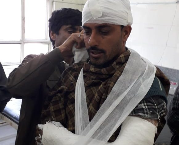 Army ‘brutalizes’ residents in Pulwama village, over a dozen including 5 women injured Army ‘brutalizes’ residents in Pulwama village, over a dozen including 5 women injured