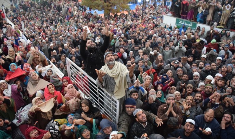 In Pictures: Dargah Hazratbal hosts massive congregation on Milad-un-Nabi (SAW) In Pictures: Dargah Hazratbal hosts massive congregation on Milad-un-Nabi (SAW)