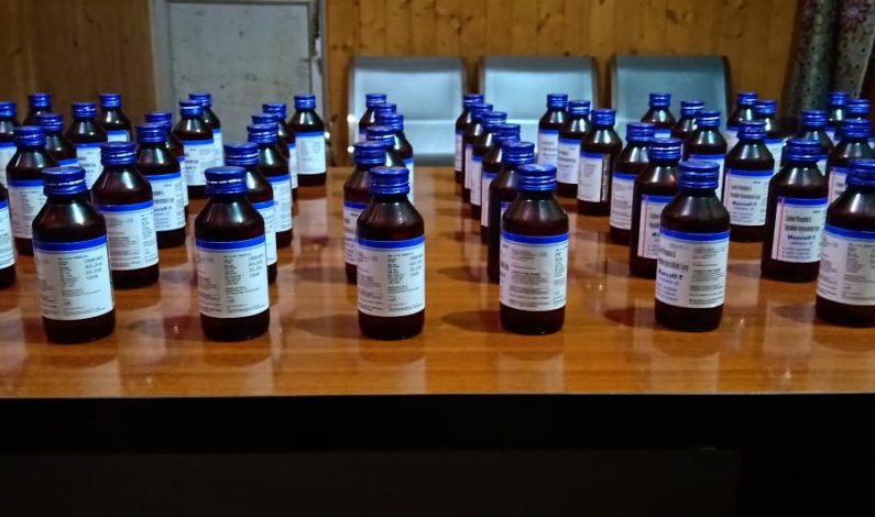 Jammu and Kashmir police arrest drug peddler at Sangam in Islamabad Jammu and Kashmir police arrest drug peddler at Sangam in Islamabad