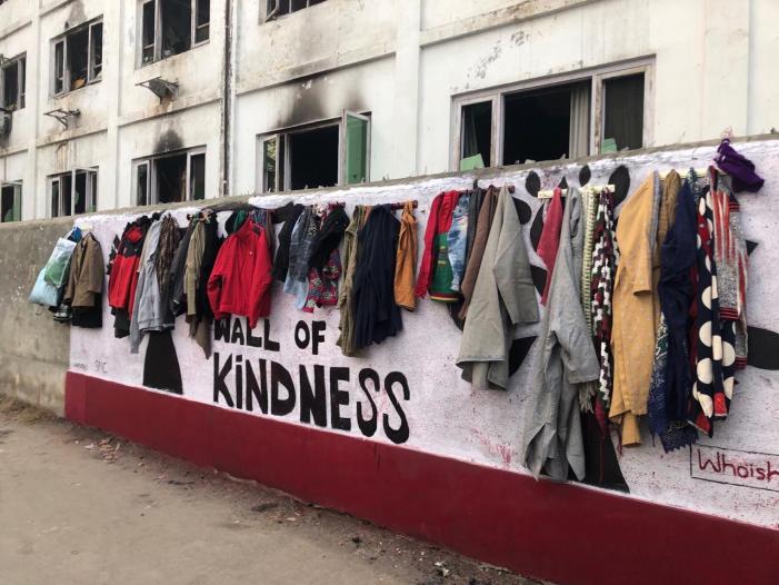 ‘Wall-of-Kindness’-comes-up-in-Srinagar
