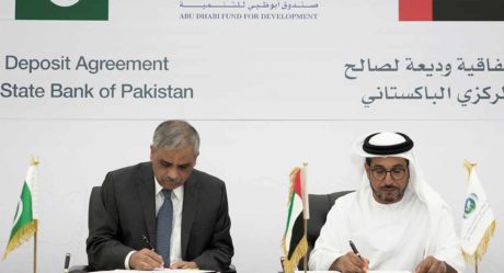 Pakistan, UAE sign USD 3 billion bailout package