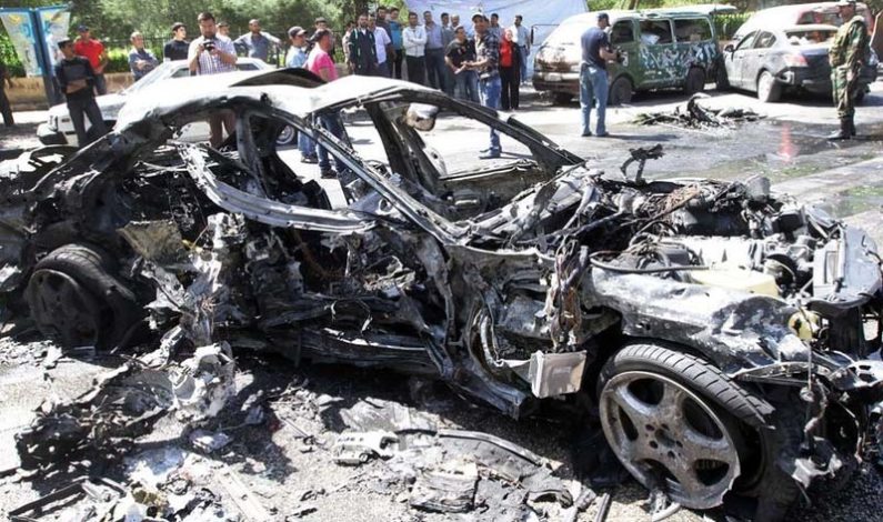 Syria car bombing kills 20 near anti-IS base
