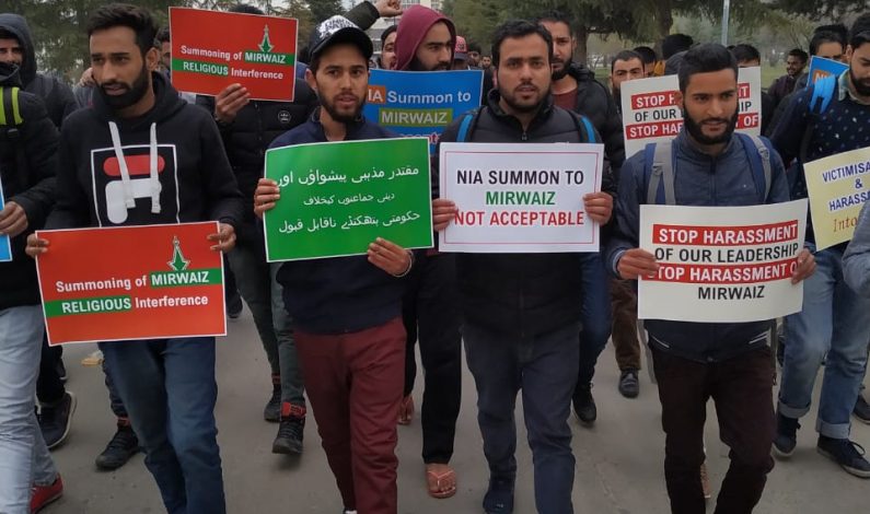 Kashmir varsity students protest against ‘custodial killing’ of school teacher, NIA summon to Mirwaiz