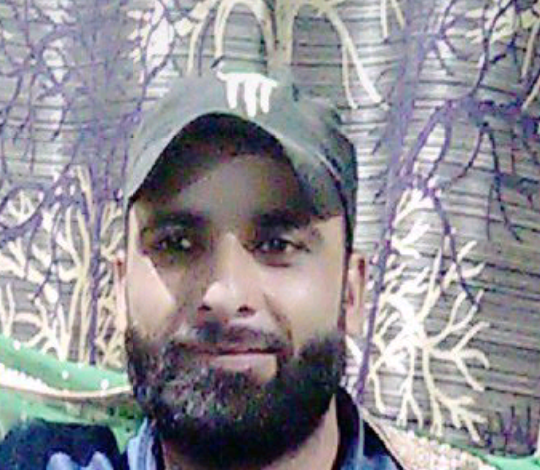 Pulwama family seeks help to trace their missing son