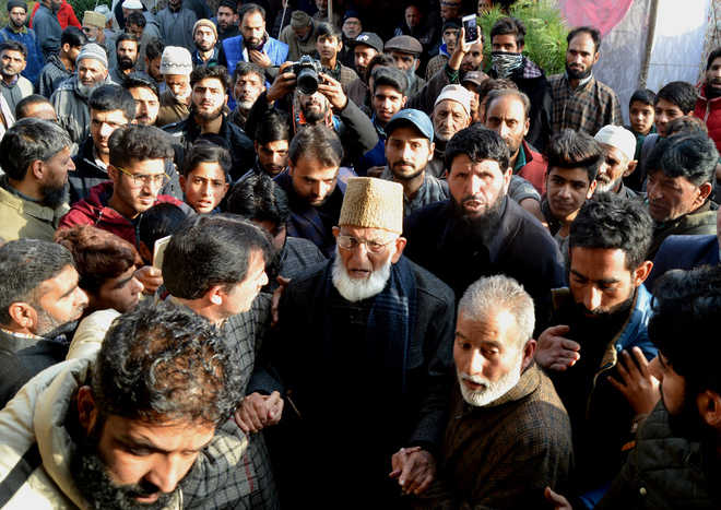 LS polls: Zero percent voting in five Sopore villages including Geelani’s hometown LS polls: Zero percent voting in five Sopore villages including Geelani’s hometown