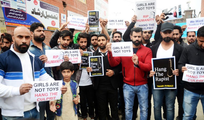 Protests erupt in Srinagar, Bandipora against rape of minor