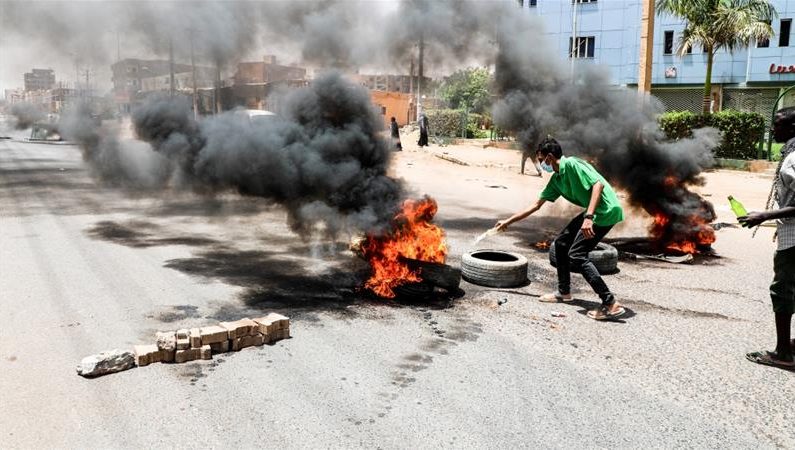 ‘Bloody massacre’: Sudan military kills 35 protesters ‘Bloody massacre’: Sudan military kills 35 protesters