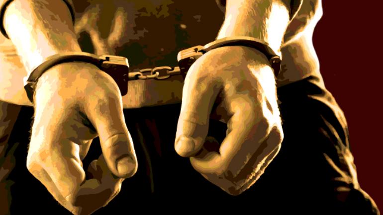 Army detain youth for wearing army type clothes, handed over to police 