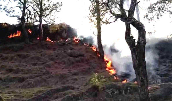 Devastating fire breaks out in Mankote along LoC, mines explode