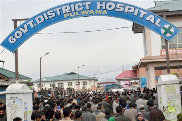 ‘Officials embarrassed’: MS DH Pulwama misleads Health Dept about his wife’s overstay at the hospital