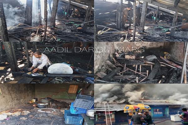 Massive fire guts 15 shops in Gulmarg Massive fire guts 15 shops in Gulmarg