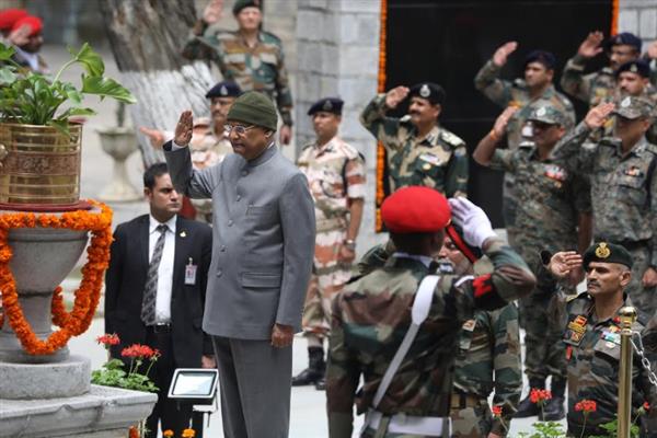 President Kovind pays tributes to soldiers killed in Kargil war President Kovind pays tributes to soldiers killed in Kargil war