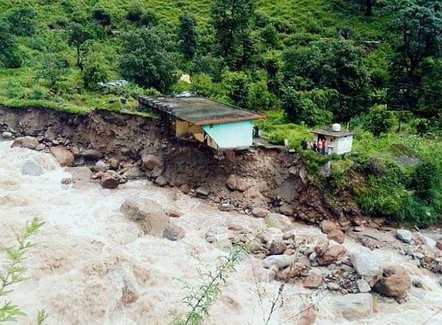 After Budgam, two sisters killed in Shopian flash floods After Budgam, two sisters killed in Shopian flash floods