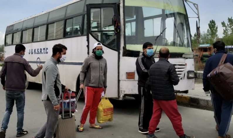 40 persons discharged after completing 14 days quarantine in Srinagar 40 persons discharged after completing 14 days quarantine in Srinagar