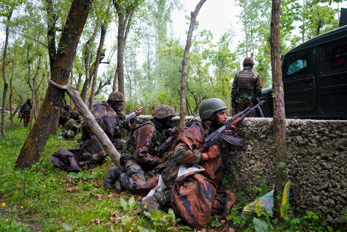 Kulgam Encounter: JCO among three army soldiers injured, Operation continues