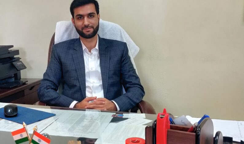 For the first time Budgam man assumed charge as local Chief Area Manager of Railway Sgr For the first time Budgam man assumed charge as local Chief Area Manager of Railway Sgr