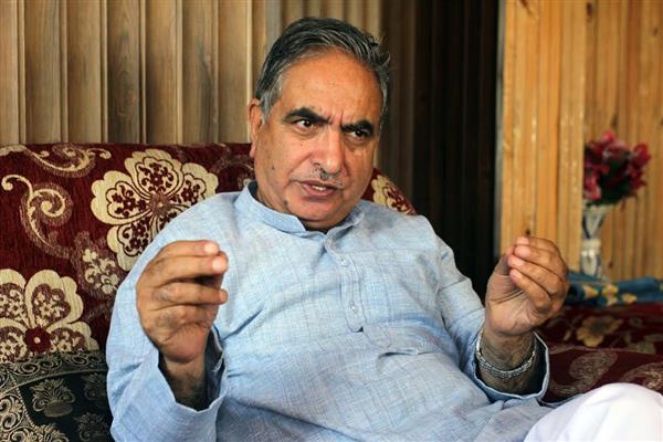 PAGD leaders exploiting people of J&K by false claims of restoring Article 370: G H Mir