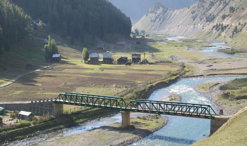 Bodies of two Hizb militants found from river near LoC in Gurez Bandipora Bodies of two Hizb militants found from river near LoC in Gurez Bandipora