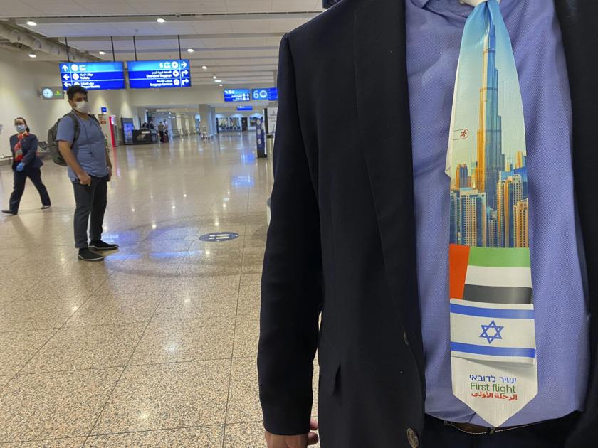 can israeli travel to uae