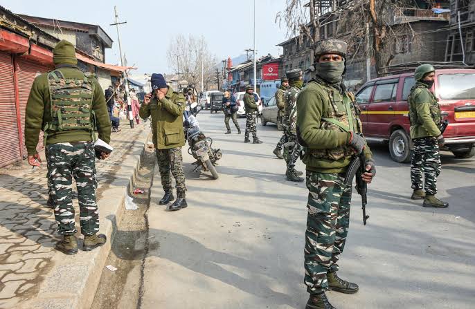 Two soldiers killed in Srinagar militant attack