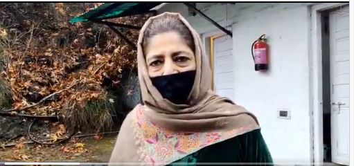 Mehbooba welcomes release of Mirwaiz Umar Farooq from ‘arbitrary detention’