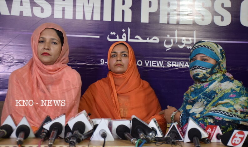 On Women’s day, Pak brides tell government to provide travel documents or deport them On Women’s day, Pak brides tell government to provide travel documents or deport them