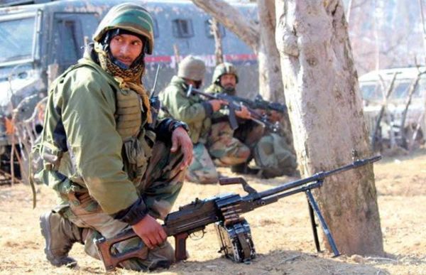 2 Militants, Soldier Killed, 2 Army Men Injured In Shopian Gunfight