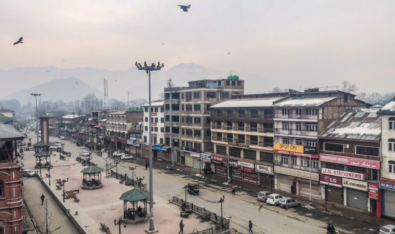 Govt extends ‘corona curfew’ till May 31 Govt extends ‘corona curfew’ till May 31