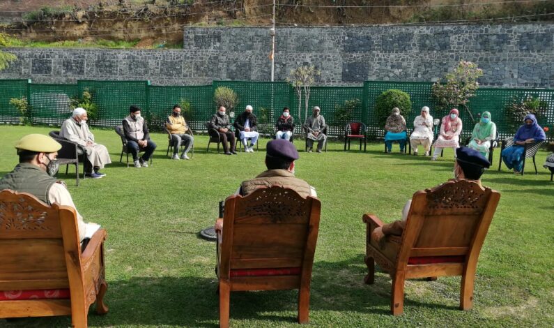 Police handover 6 ‘Misguided’ Juvenile to their parents after proper Counselling in Budgam