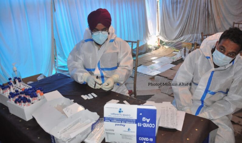 Indoor Stadium, Haj House Among 4 Building Turned Into Covid-19 Centres In srinagar Indoor Stadium, Haj House Among 4 Building Turned Into Covid-19 Centres In srinagar