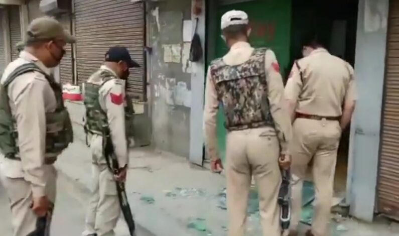 5 CRPF Men Among 7 Persons Injured In Nawa Bazar Grenade Blast