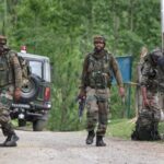 Gunfight breaks out between militants and forces in Shopian village