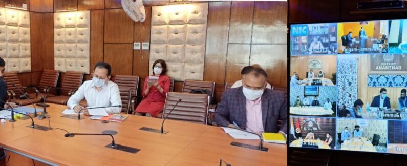 “Panchayats laid foundation of grassroot democracy”: CS interacts with DDC Chairpersons